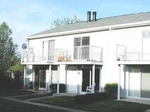 1st image of 513 Meadow Green Ln Unit 513