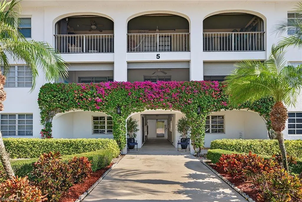 2 bed, 2.0 bath, 871 sqft, $2,500 — Photo 3