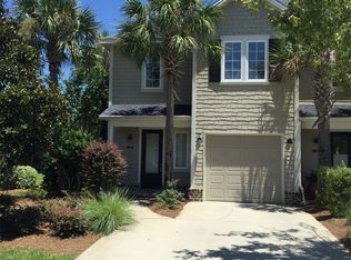 59 Christian Dr #1, Pt Washington, FL 32459