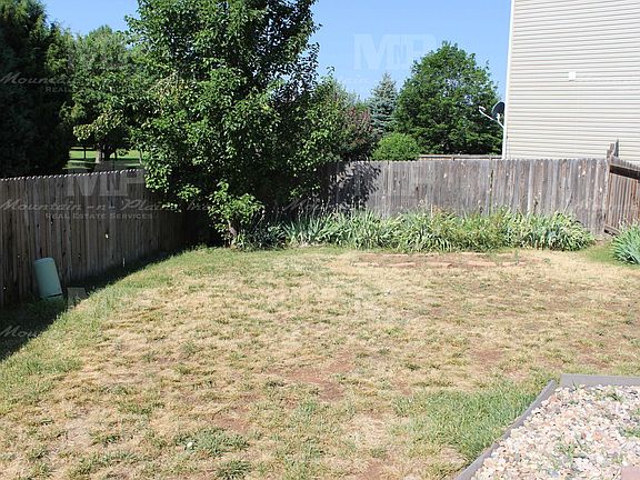 5th image of 303 Plowman Ct