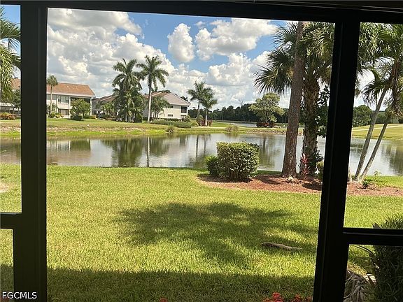 4th image of 5550 Trailwinds Dr APT 615