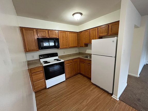 3rd image of 119 W Baltimore Ave APT 1D