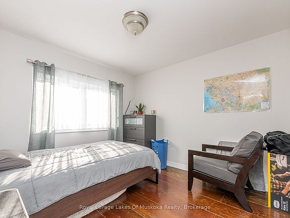 5th image of 462 Muskoka Rd #3