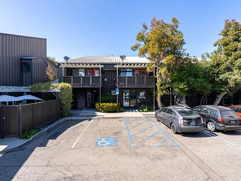 2074-2078 Parker Street - Residential — Photo 26