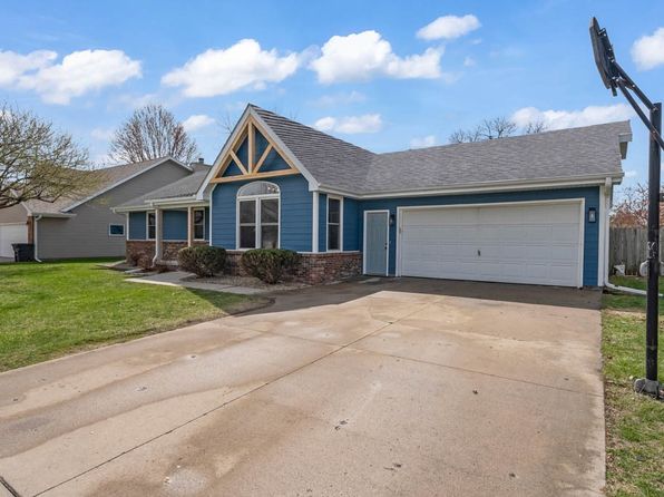 2313 N 7th Ave E, Newton, IA 50208