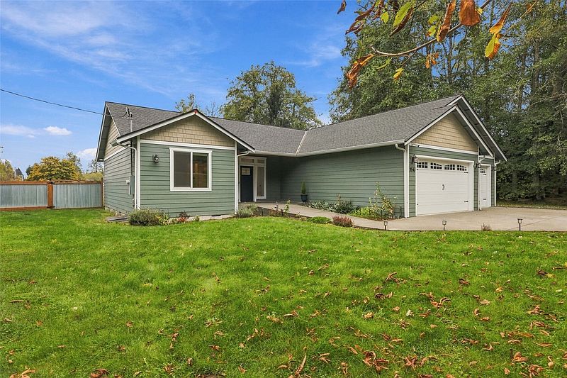 3rd image of 3540 Friendly Grove Road NE