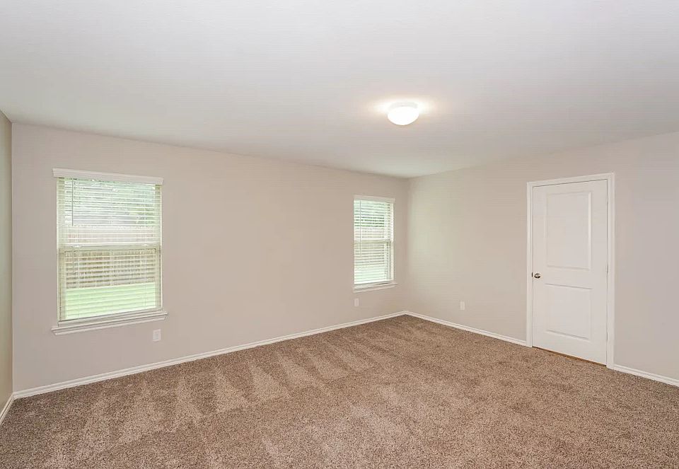 1st image of 3597 33thrd Woodlake 22_ Dr #203-1006