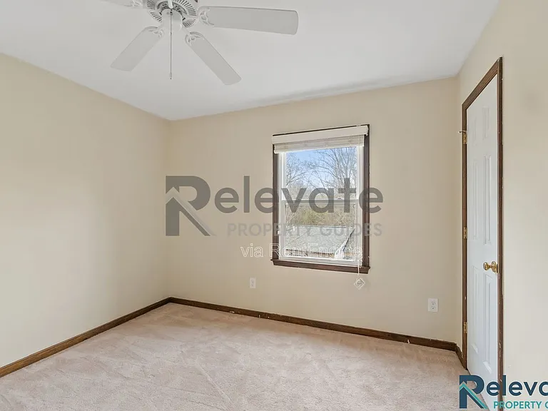 7516 Flag Tail Dr — Photo 18