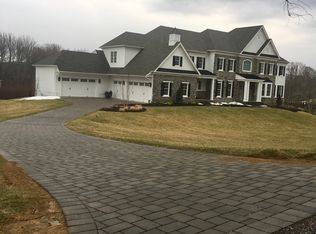 3914 White Stone Rd, Newtown Square, PA 19073