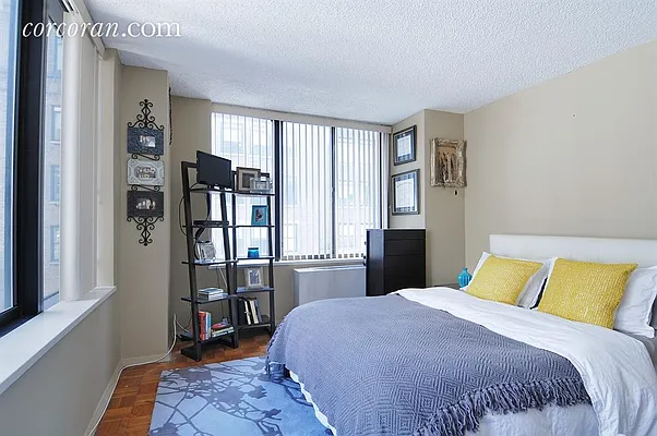 Sold by Corcoran | media 3