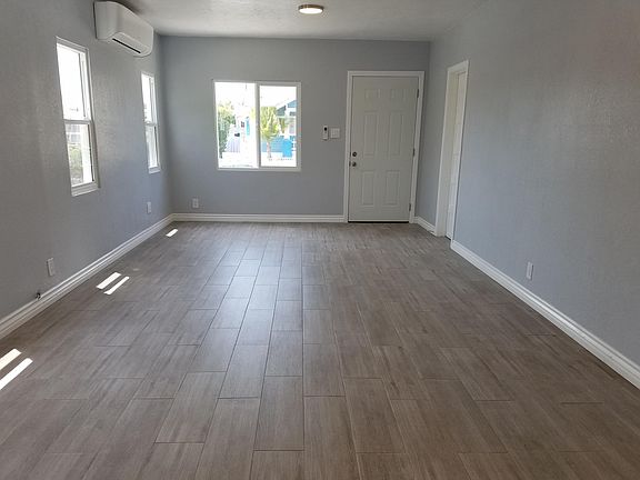 2nd image of 1616 N Avenue 51