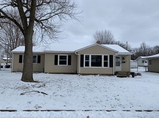 616 S School St, Lacon, IL 61540