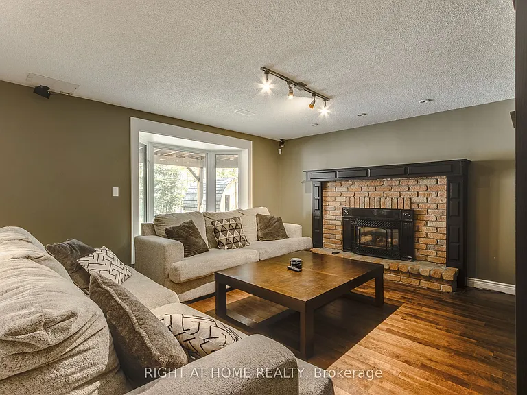 119 Timcourt Dr — Photo 15