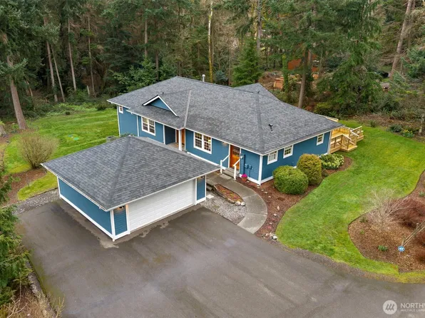 15375 Sunrise Drive NE, Bainbridge Island, WA 98110