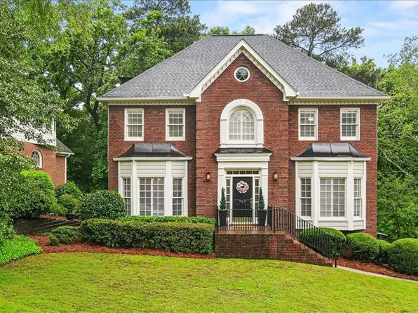 763 Byrnwyck Rd, Atlanta, GA 30319