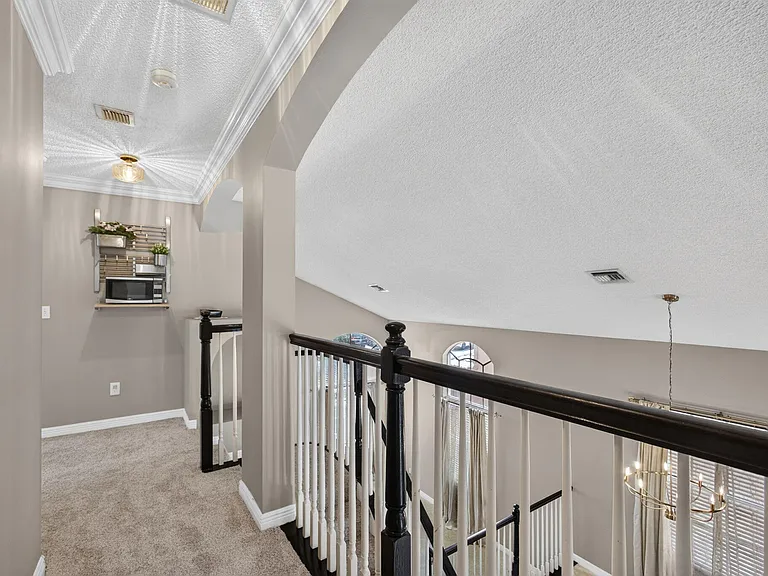 1204 Oakwater Dr — Photo 31