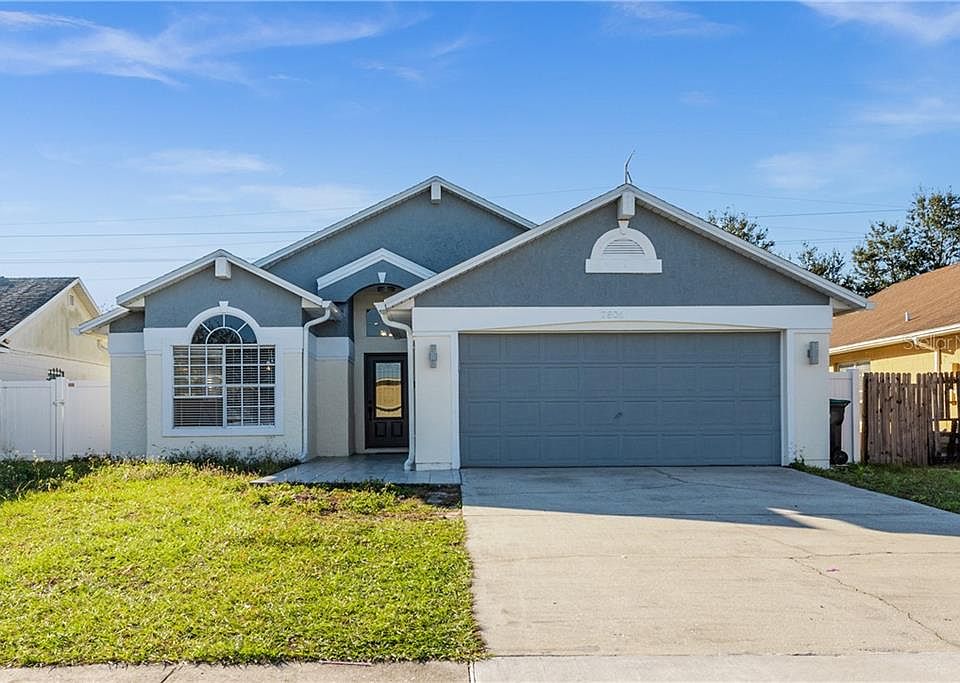 1st image of 2806 Delcrest Ct