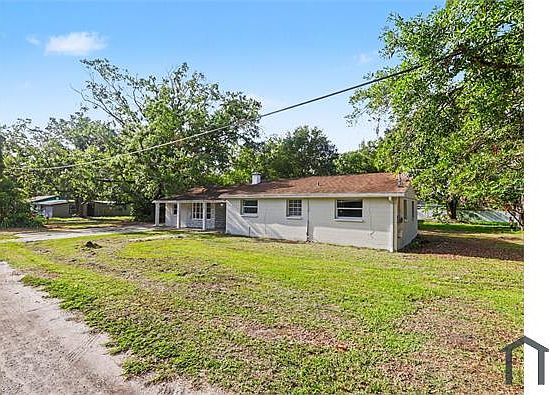 3rd image of 3007 E Knollwood St