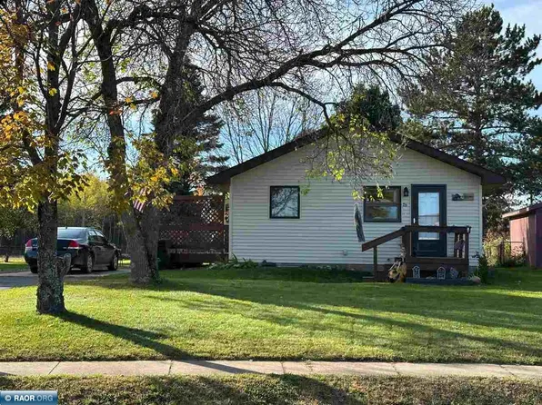 26 Fir Cir, Babbitt, MN 55706