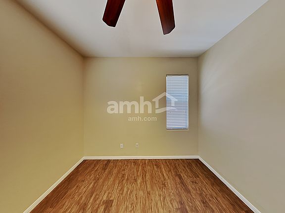 2nd image of 105 Attingham Park Ave