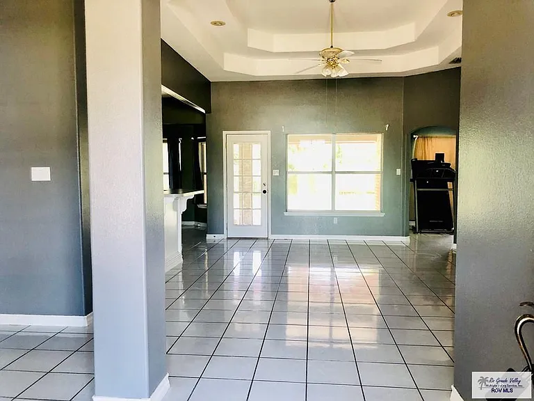 3410 Chardonay Dr — Photo 3