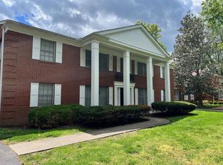 3804 Leland Rd, Louisville, KY 40207