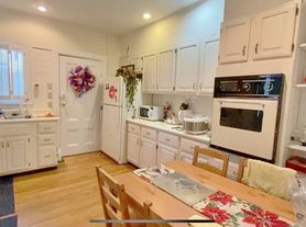 83 Putnam Ave, Cambridge, MA