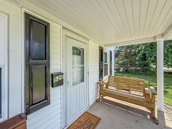 4th image of 520 S 5th St