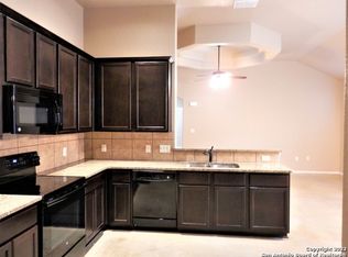 1075 Carolyn Cv, New Braunfels, TX 78130