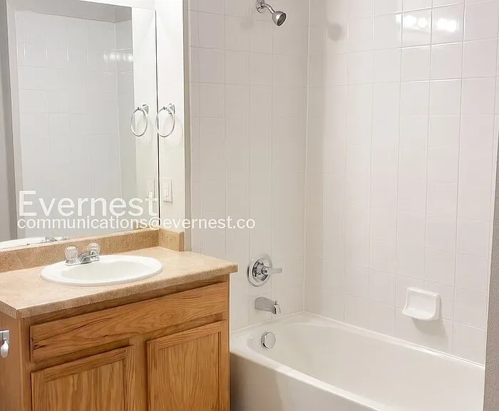 2133 Krisron Rd #E-105 — Photo 29