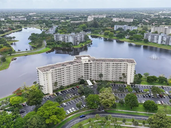3095 N Course Dr APT 409, Pompano Beach, FL 33069
