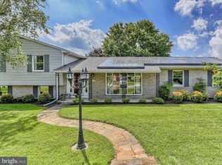 303 Chartridge Dr, Hagerstown, MD 21742