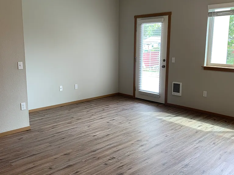 Whitney Lane Apartments — Photo 91