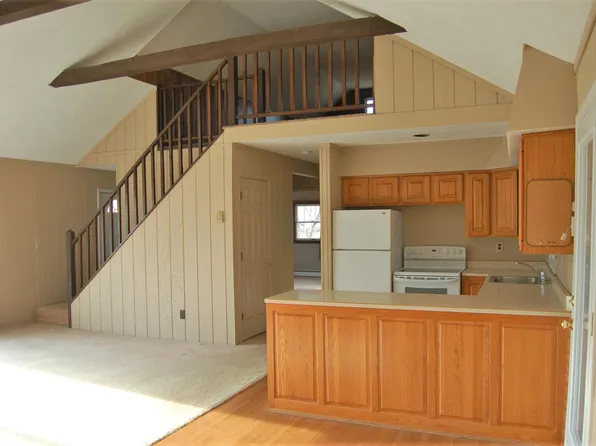 7080 Middleboro Rd, Blanchester, OH 45107
