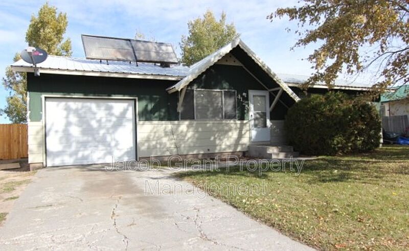 1st image of 4125 E Greenwillow Ln