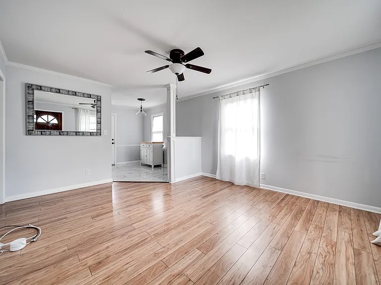 6209 Laramie Ave — Photo 20