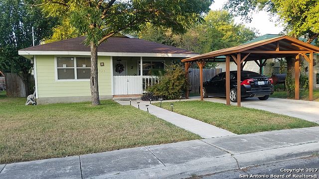 1st image of 323 Clarence St