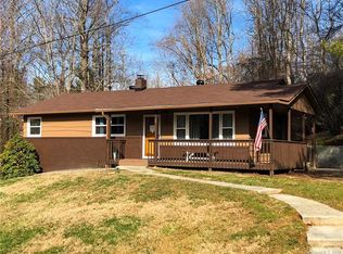 2 Baker Pl, Asheville, NC 28806