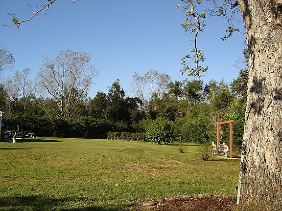 5th image of 17092 Lacey Cir