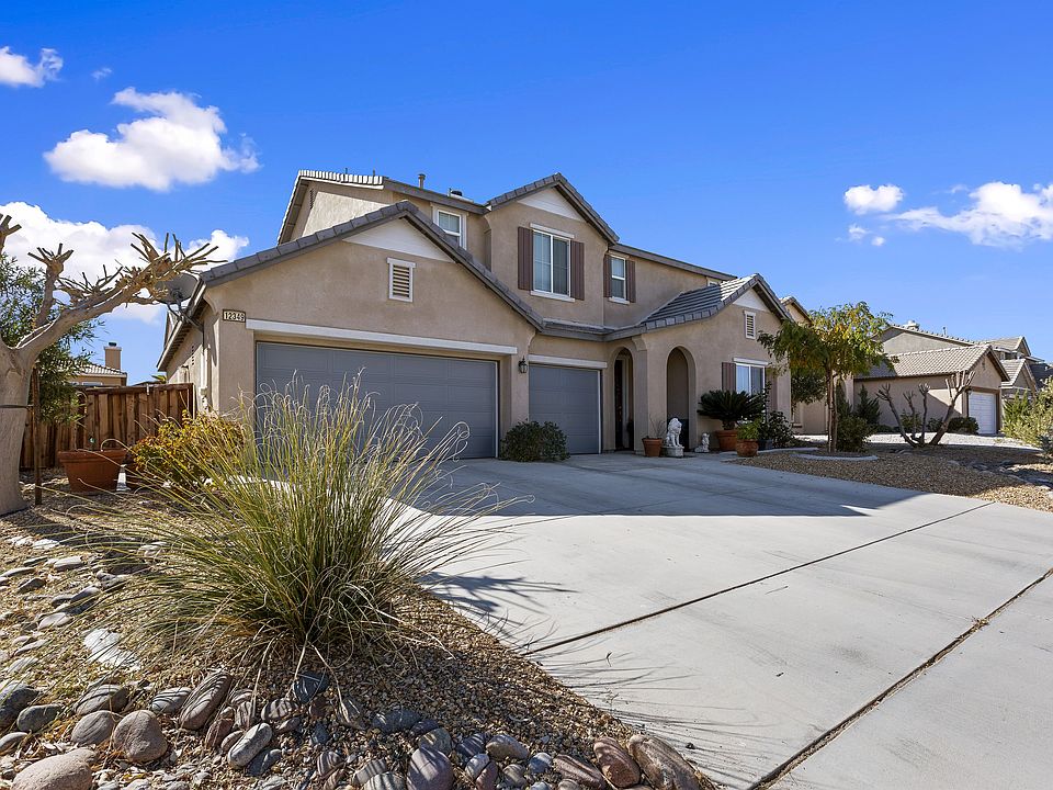 1st image of 12349 Los Moras St