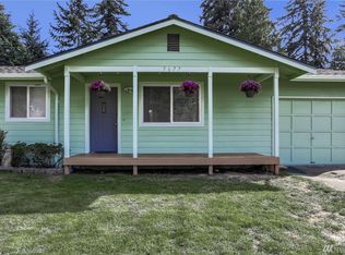 5677 NE Grove Ln, Kingston, WA 98346
