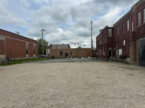 2nd image of 235 Main St