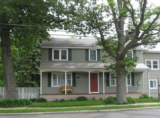 130 Pond St, Stoneham, MA 02180