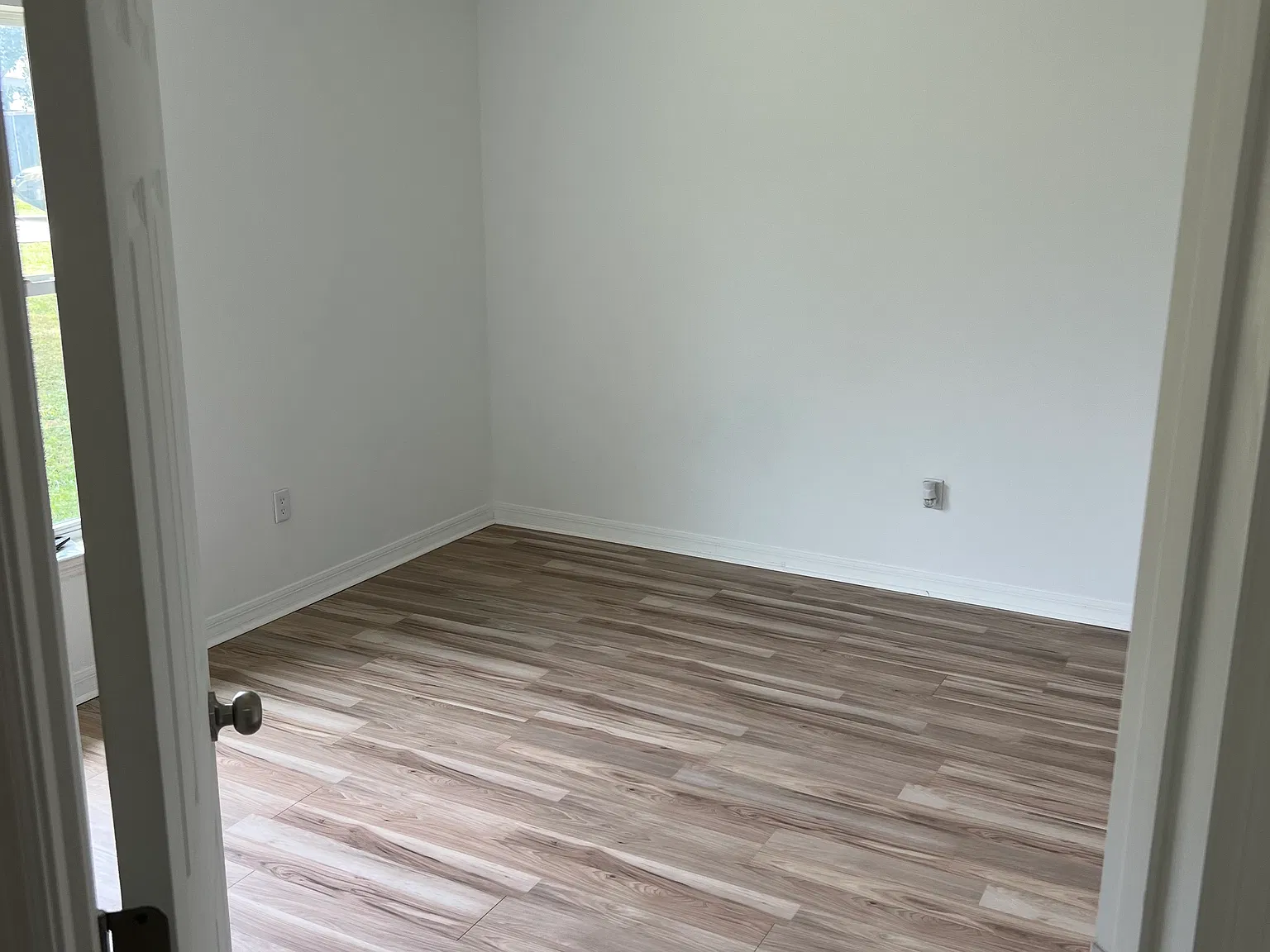 3 bed, 1413 sqft, $1,900 — Photo 3