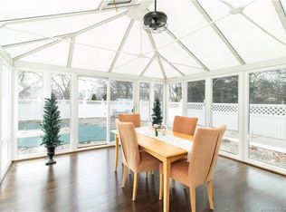 167 Pleasant View Rd, Derby, CT 06418