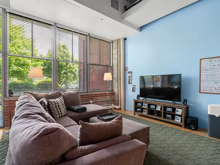 156 Porter St #119 — Photo 11