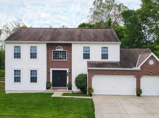 203 Wellington Pl, Pataskala, OH 43062