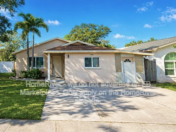 7154 63rd St N, Pinellas Park, FL 33781