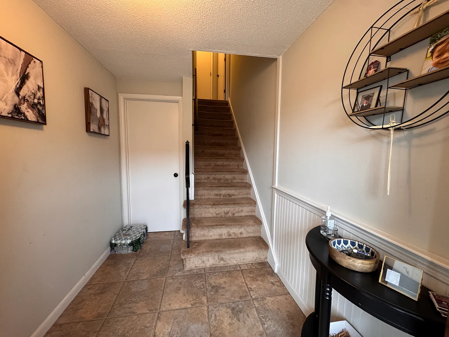 2 bed, 1328 sqft, $2,500 — Photo 2