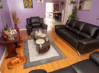 30 Foundry St APT 4, Central Falls, RI 02863